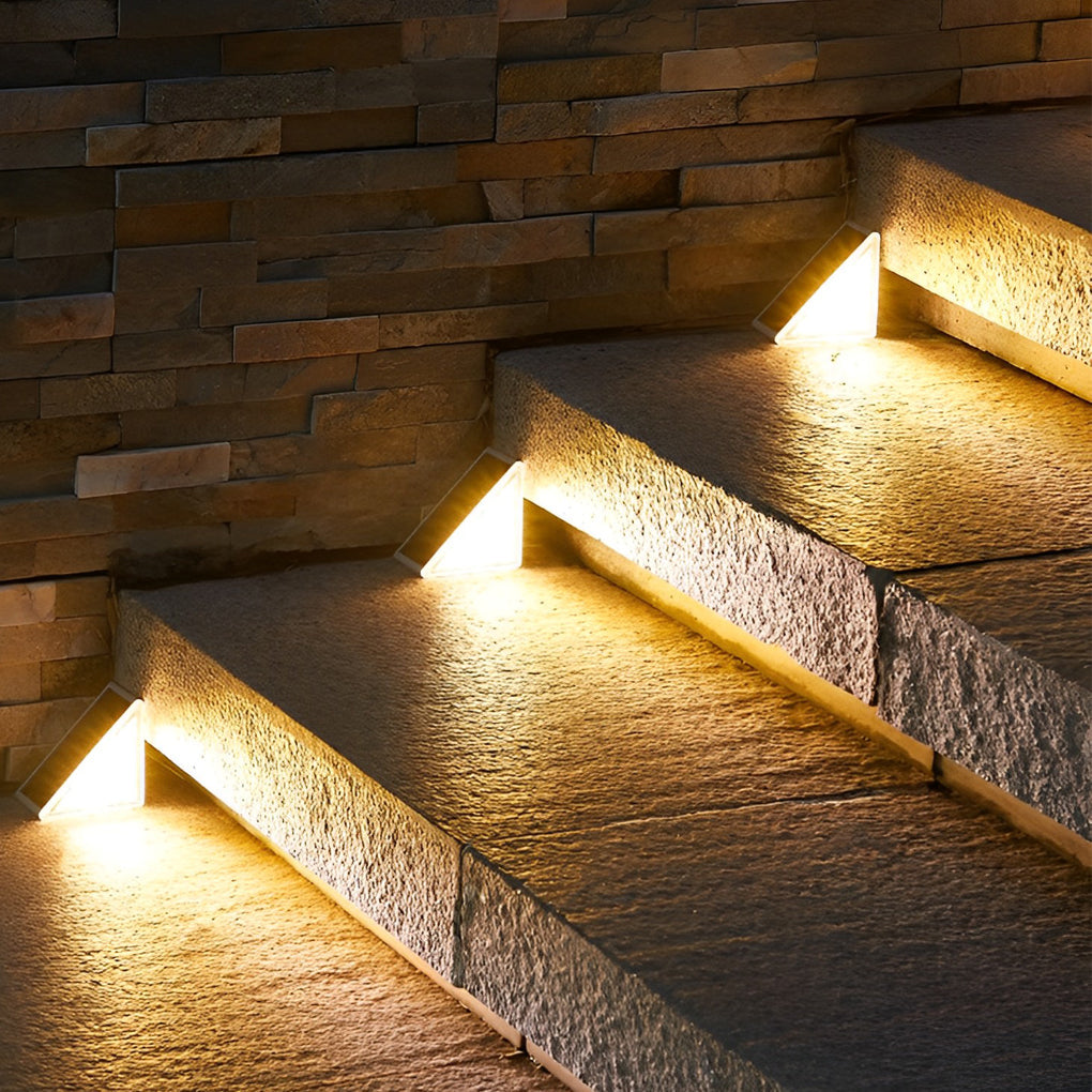 Triangle Automatic Charging Wire Free Waterproof Led Solar Modern Step Mounted Lights