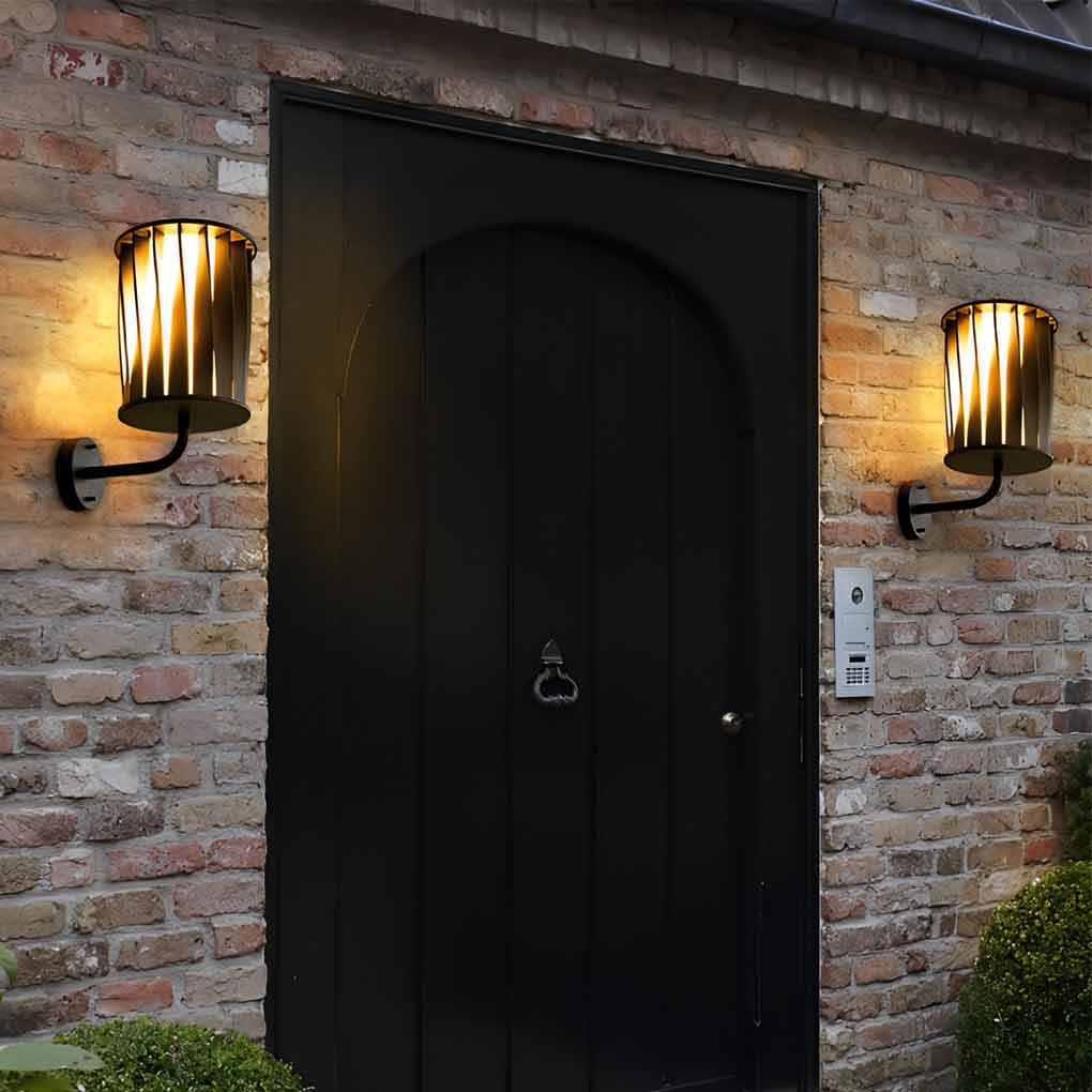 Twisted Outdoor Wall Lamp Li002305