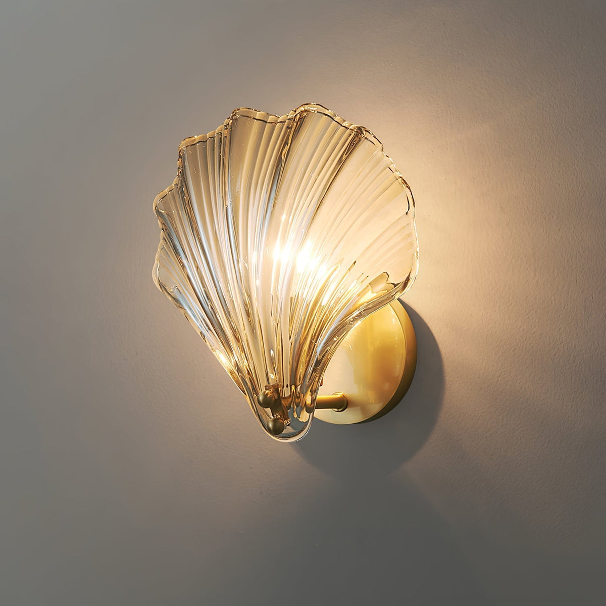 Seashell Wall Light