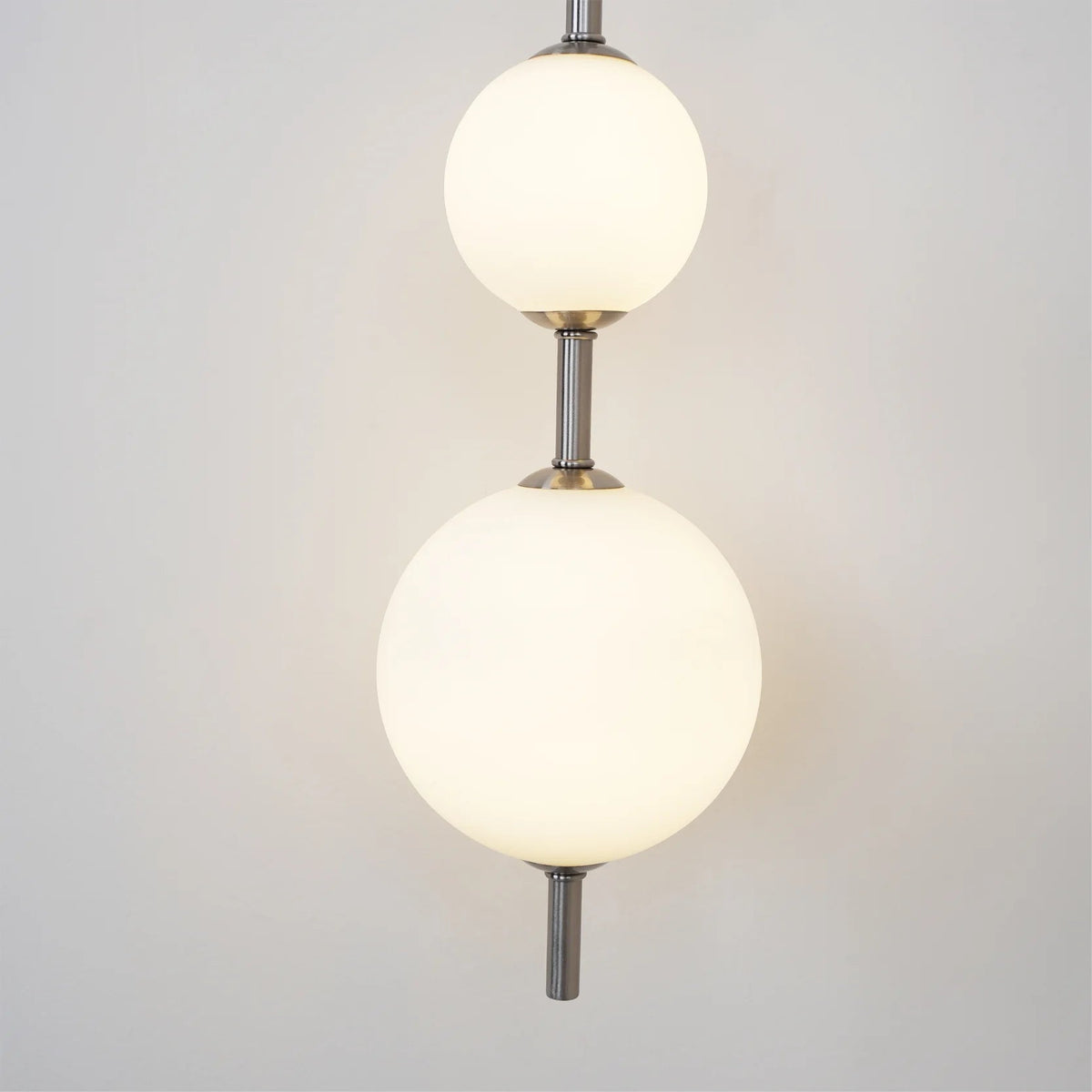 Vertiglow Globe Lamp
