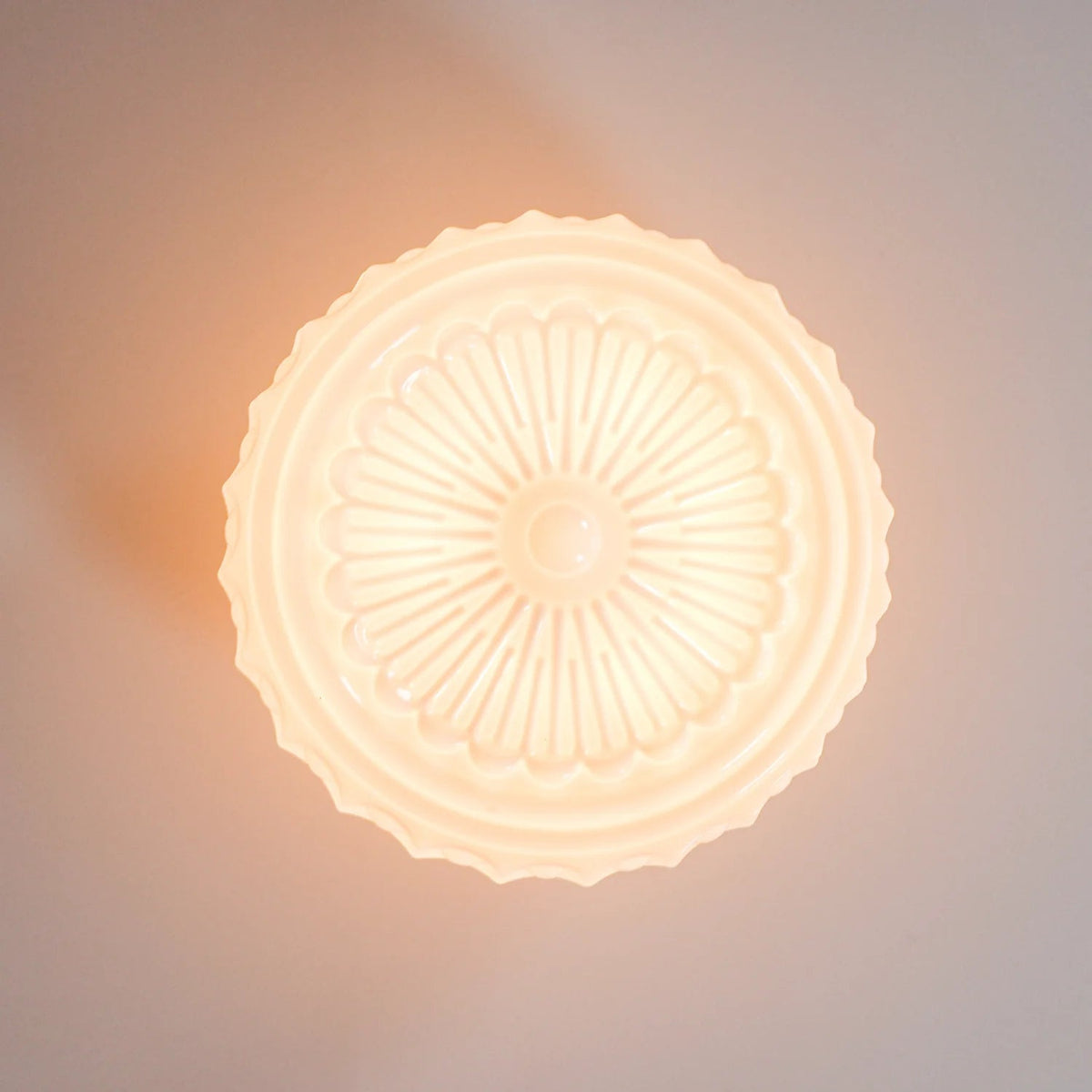 Vintage Manor Ceiling Lamp