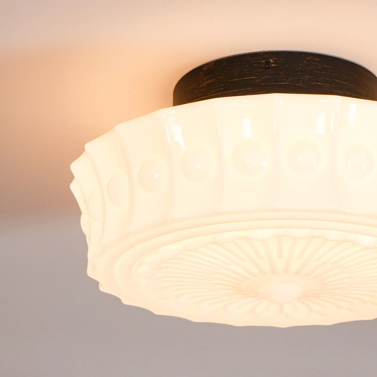 Vintage Manor Ceiling Lamp