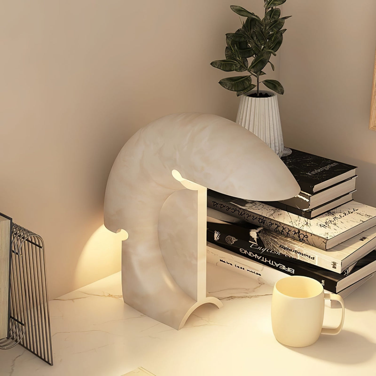 Elios Resin Table Lamp – Sculptural LED Table Light for Modern Interiors