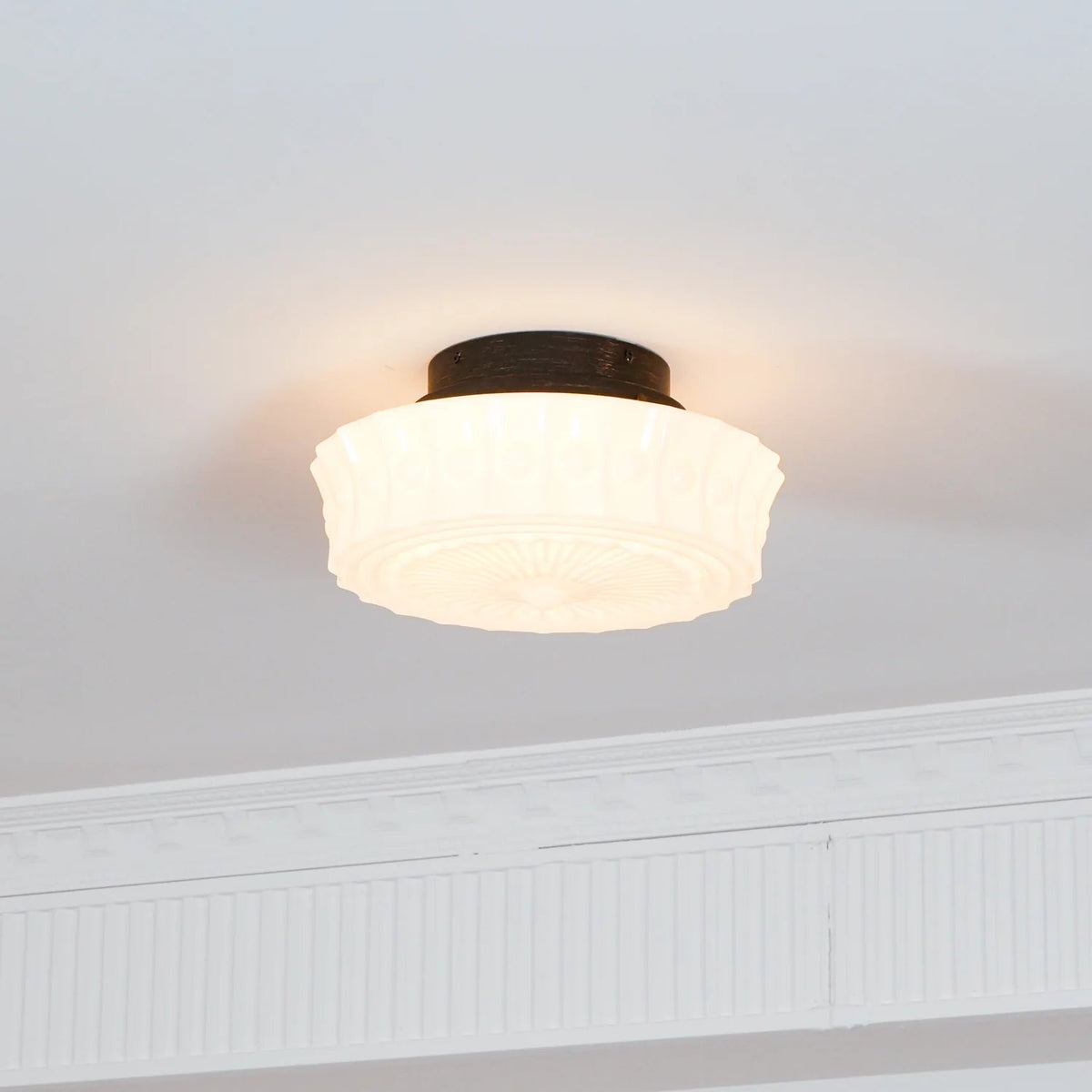 Vintage Manor Ceiling Lamp