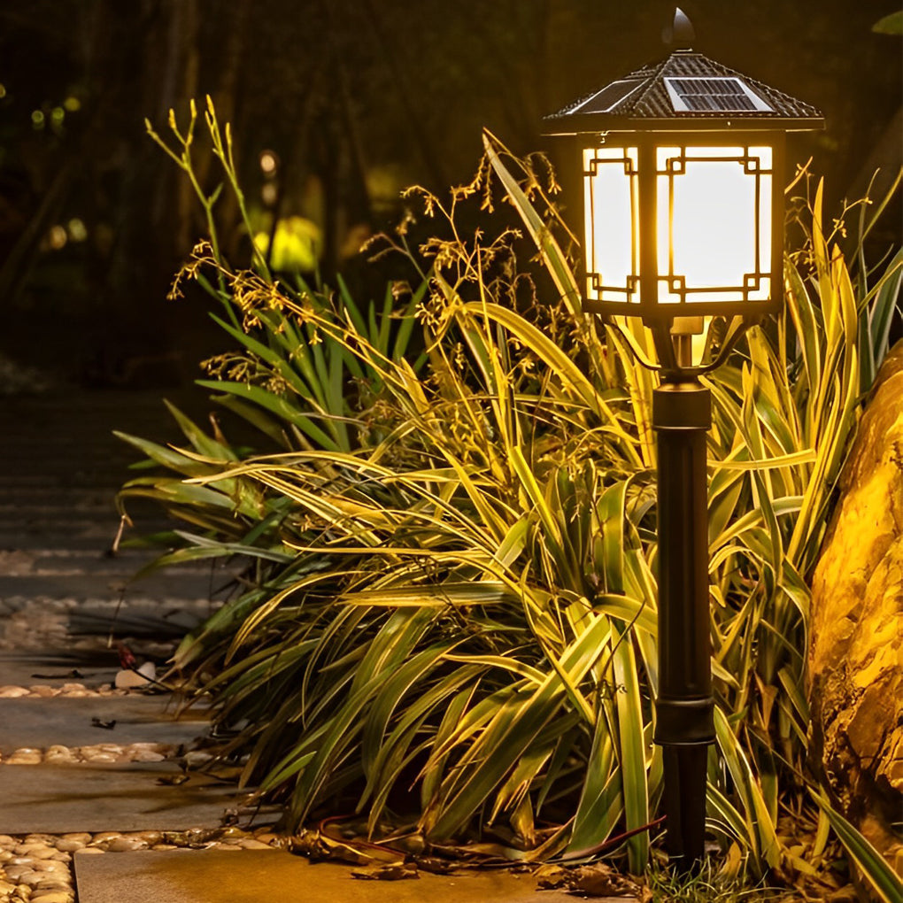 Solar LED Post Light with 3-Step Dimming, Die-Cast Aluminum Outdoor Lamp