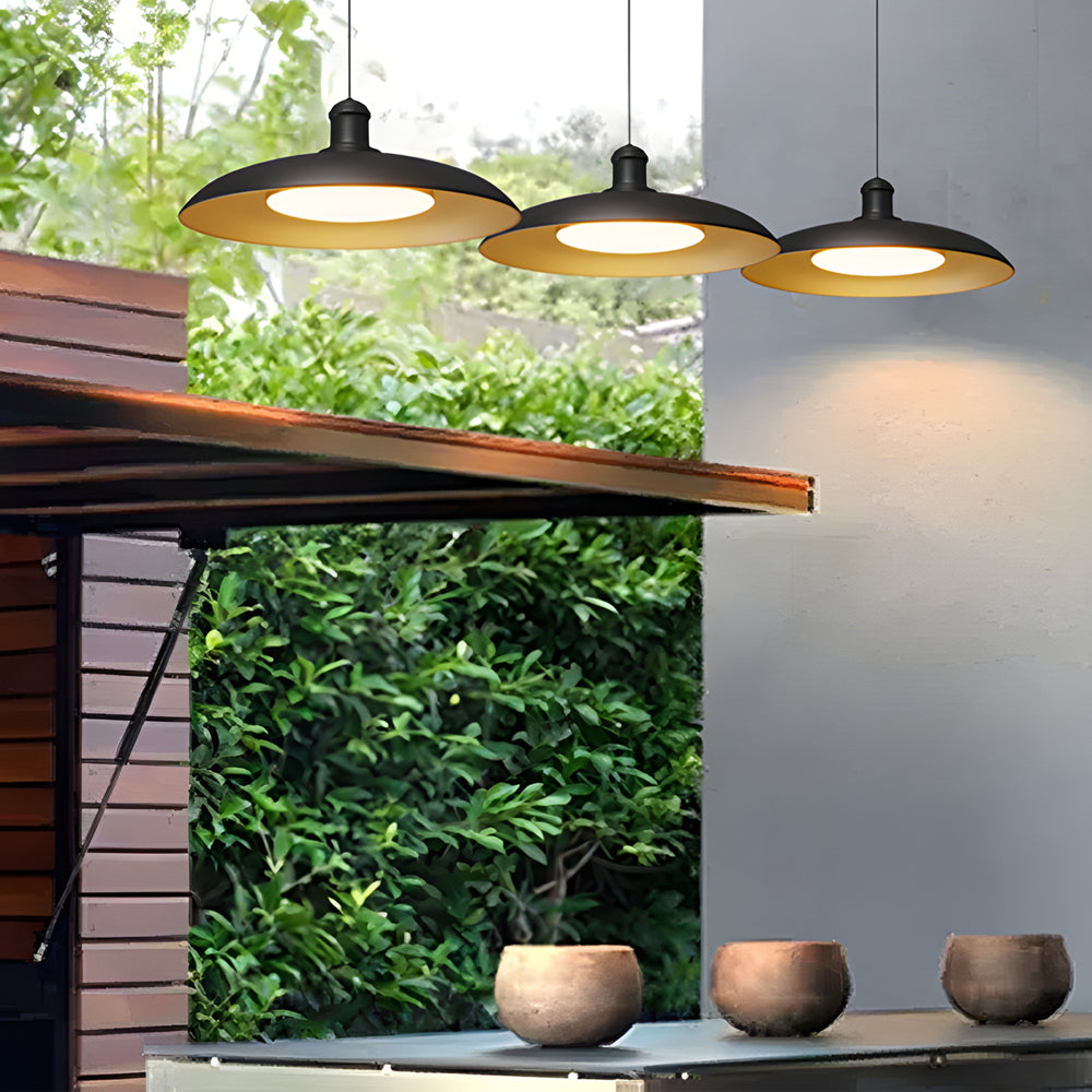 Round Black Hanging Outdoor Pendant Light Metal Saucer Shaped