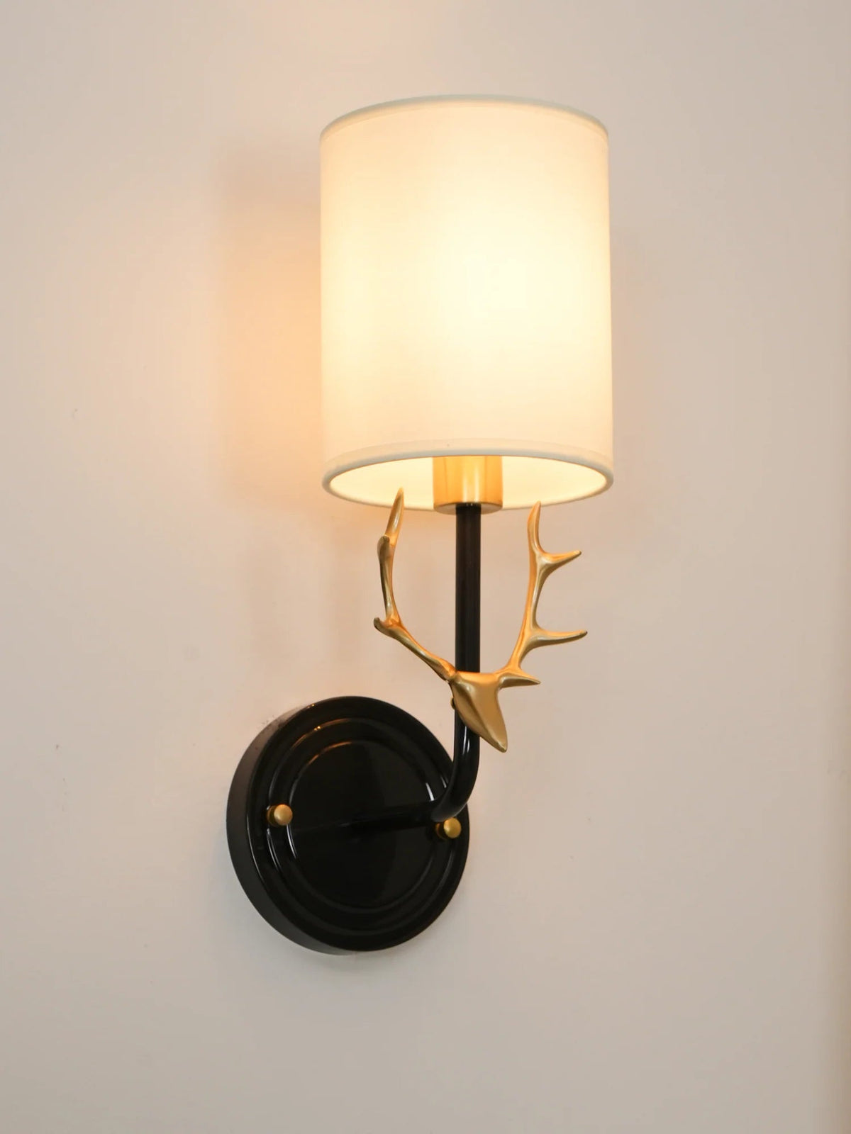 Antler Glow Wall Lamp
