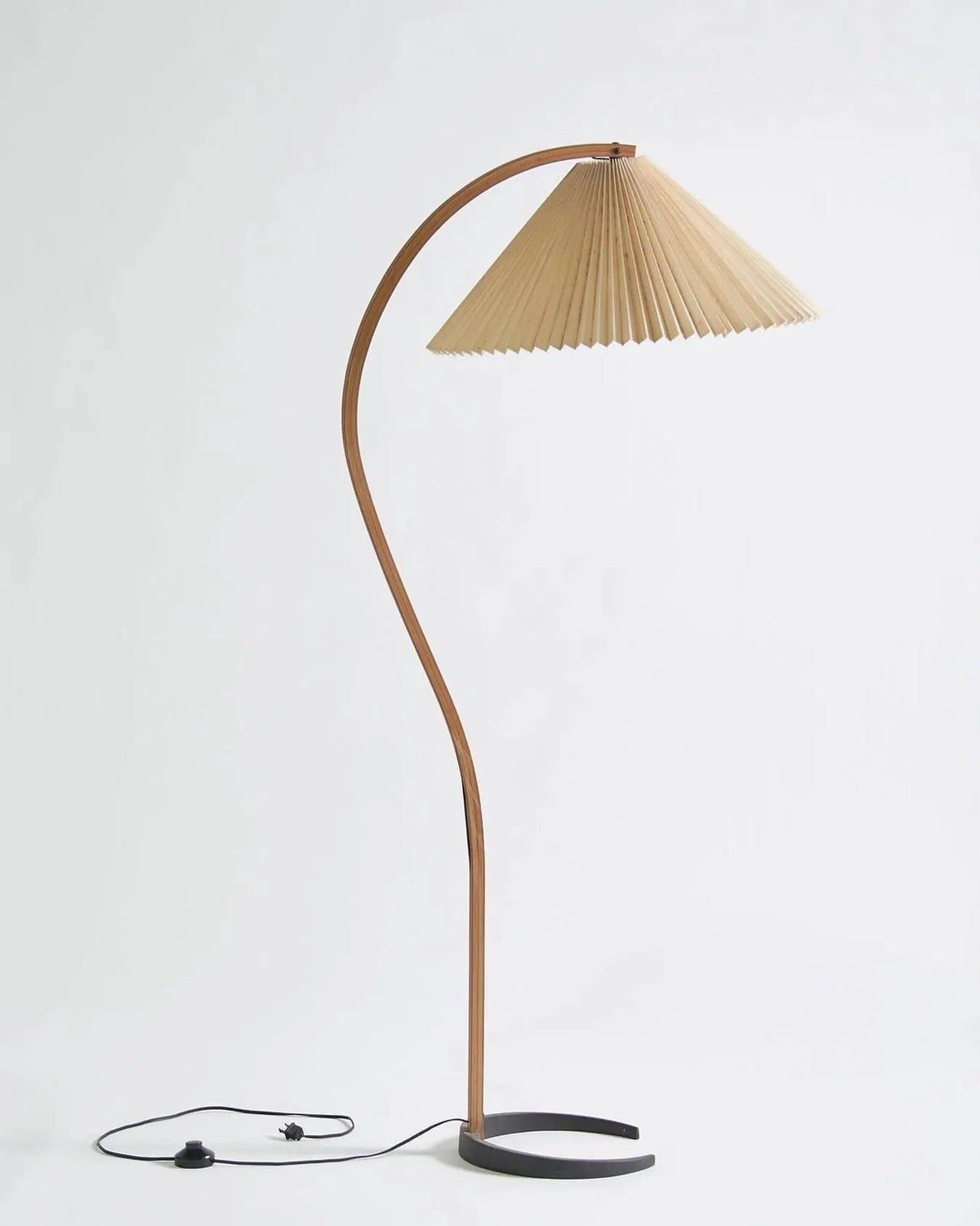 Scandic Arc Floor Lamp