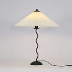 Linea Curva Table Lamp