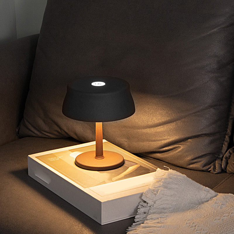 Aluminum Touch Control Table Lamp With Battery Operated Led