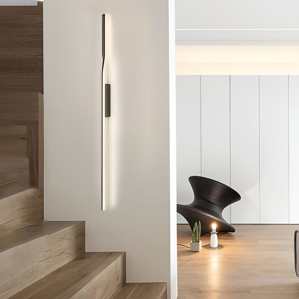 Linear LED Wall Sconce in Matte Black for Modern Interiors