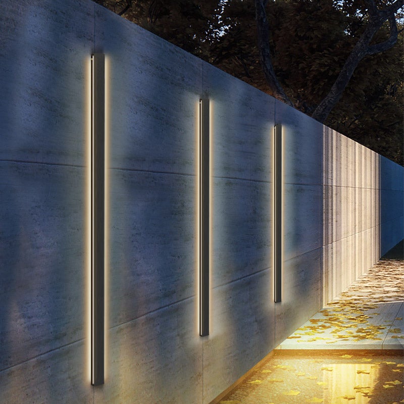 Linear LED Outdoor Wall Light in Black Metal, Waterproof Architectural Sconce