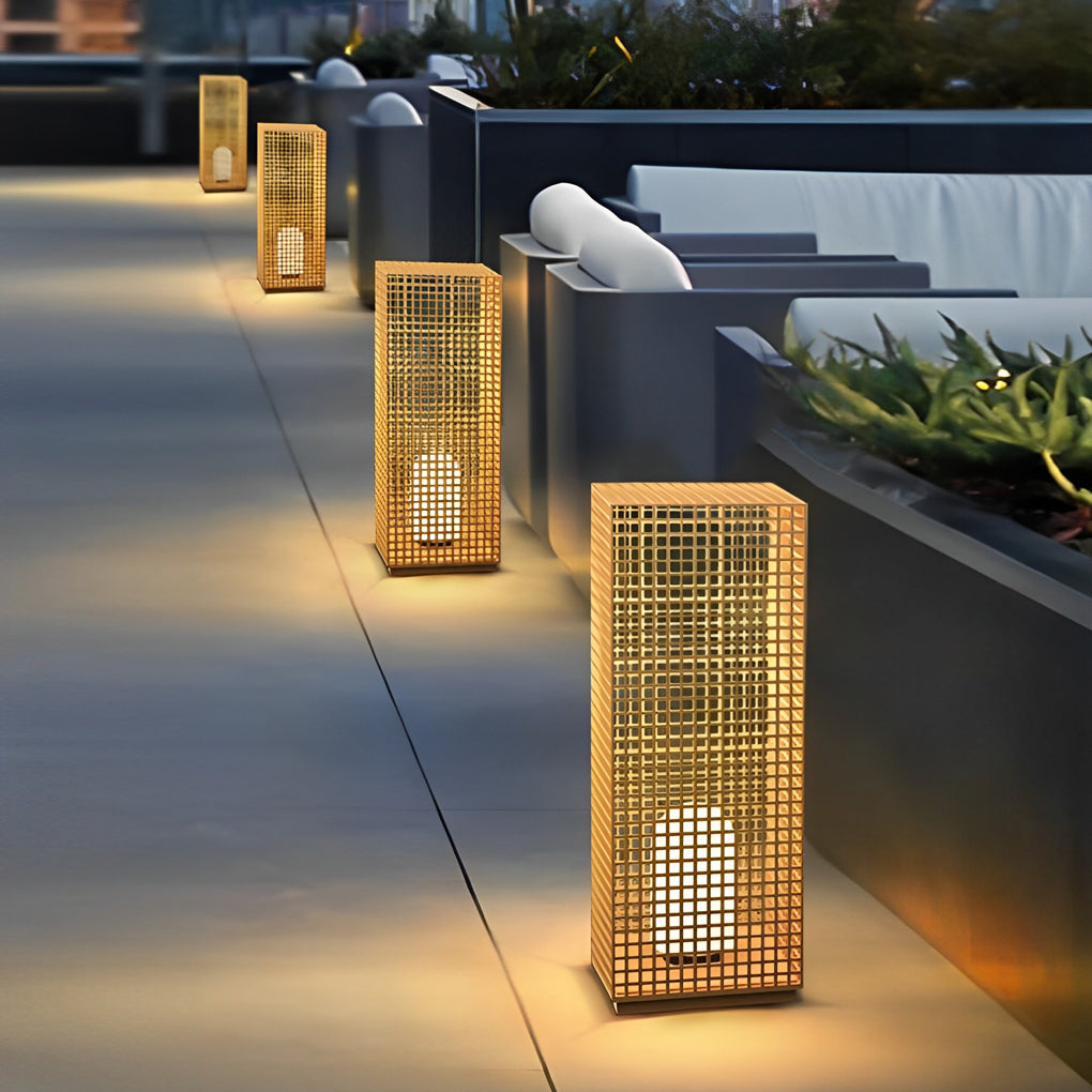 Square Hollow Solar Pathway Light Ha092947