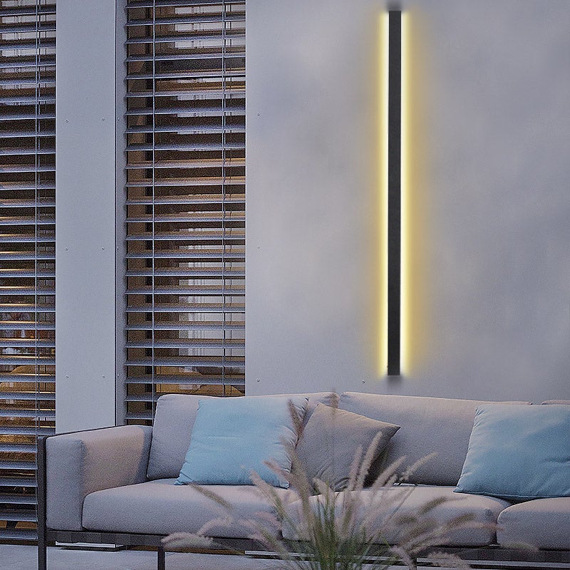 Linear LED Outdoor Wall Light in Matte Black, Waterproof Architectural Exterior Fixture