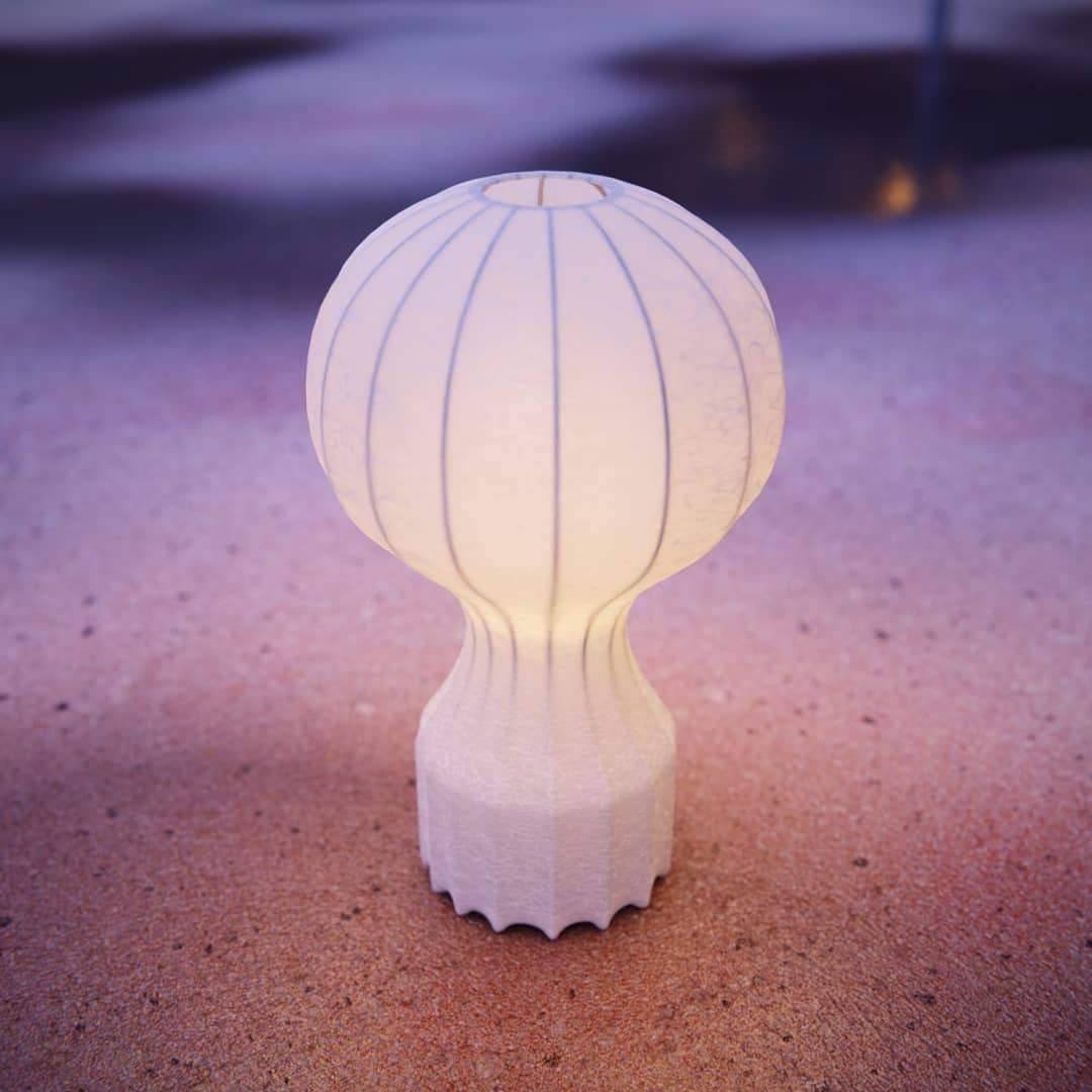Classic Balloon Table Lamp
