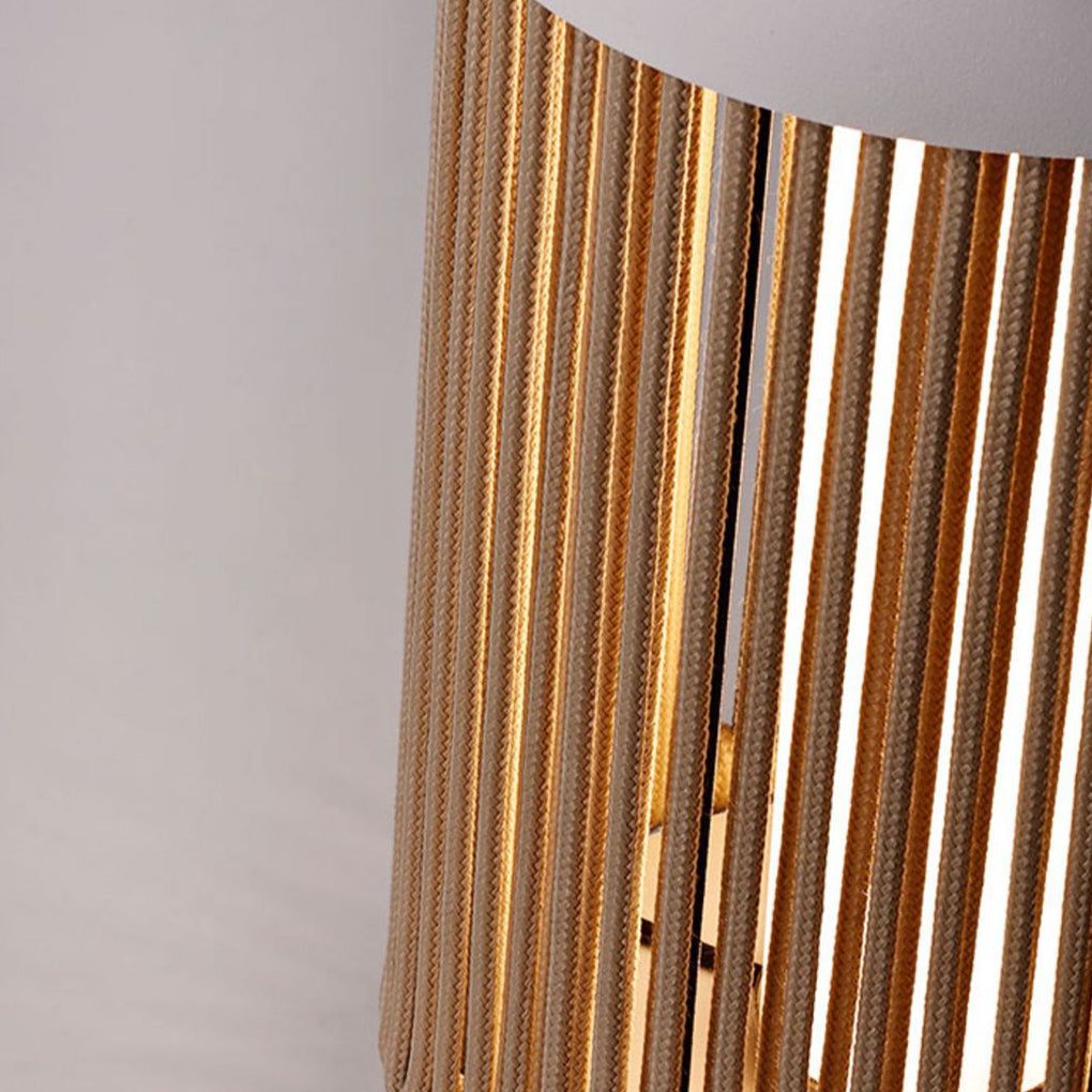 Handmade Rattan Solar Outdoor Lantern Ha090543