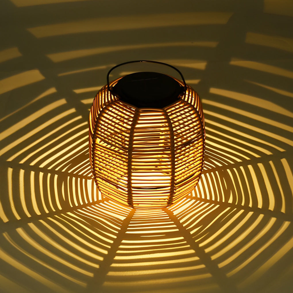 Rattan Lantern Solar Garden Lights Ha077154