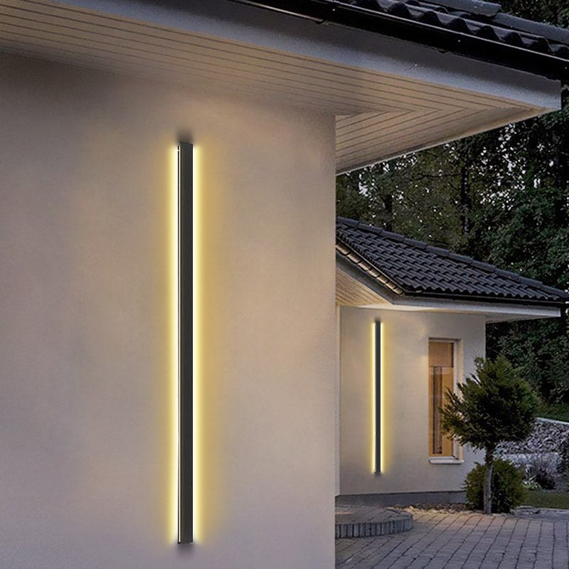 Modern Linear Outdoor Wall Light in Black, Dimmable LED