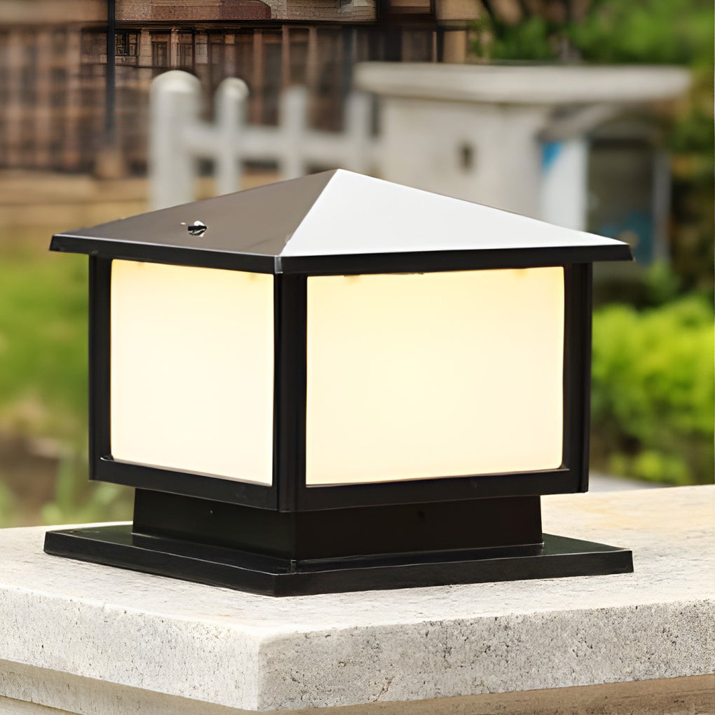 Square Solar Post Cap Light with Three-Step Dimming for Modern Outdoor Spaces