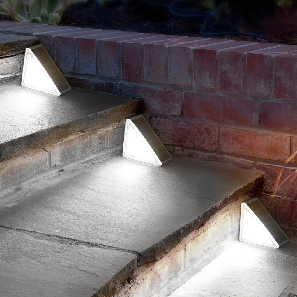 Triangle Automatic Charging Wire Free Waterproof Led Solar Modern Step Mounted Lights