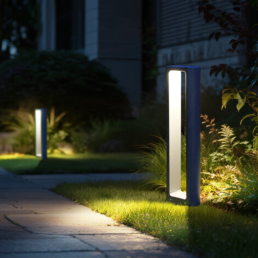 Square LED Bollard Light for Pathways & Gardens – Modern Aluminum Outdoor Lighting