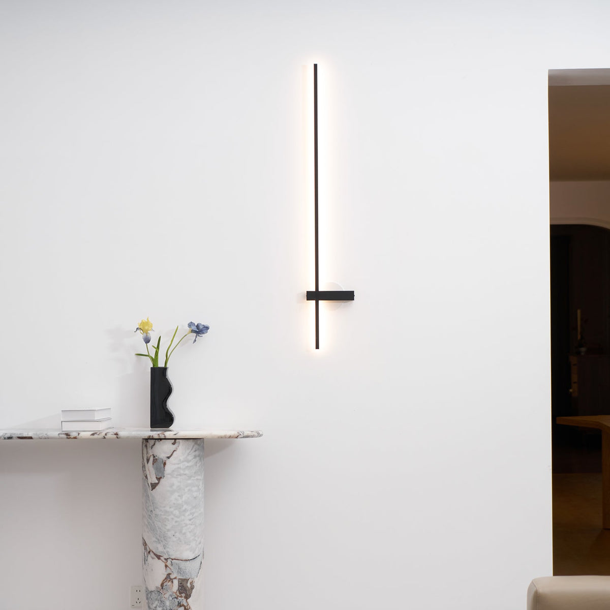 Adeline Linear Rechargeable Wall Sconce – Modern LED Vanity Light