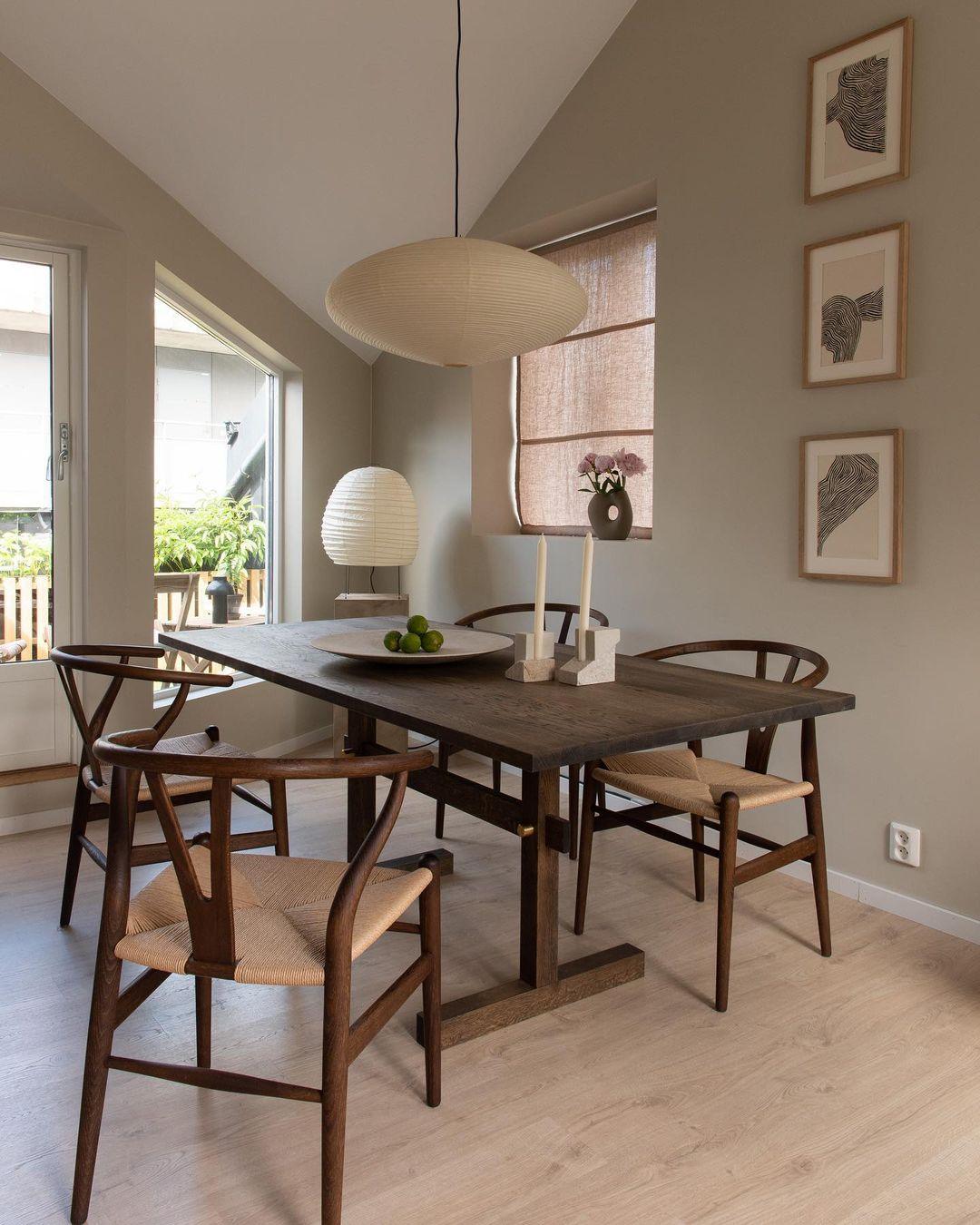 akari-oval-pendant-light