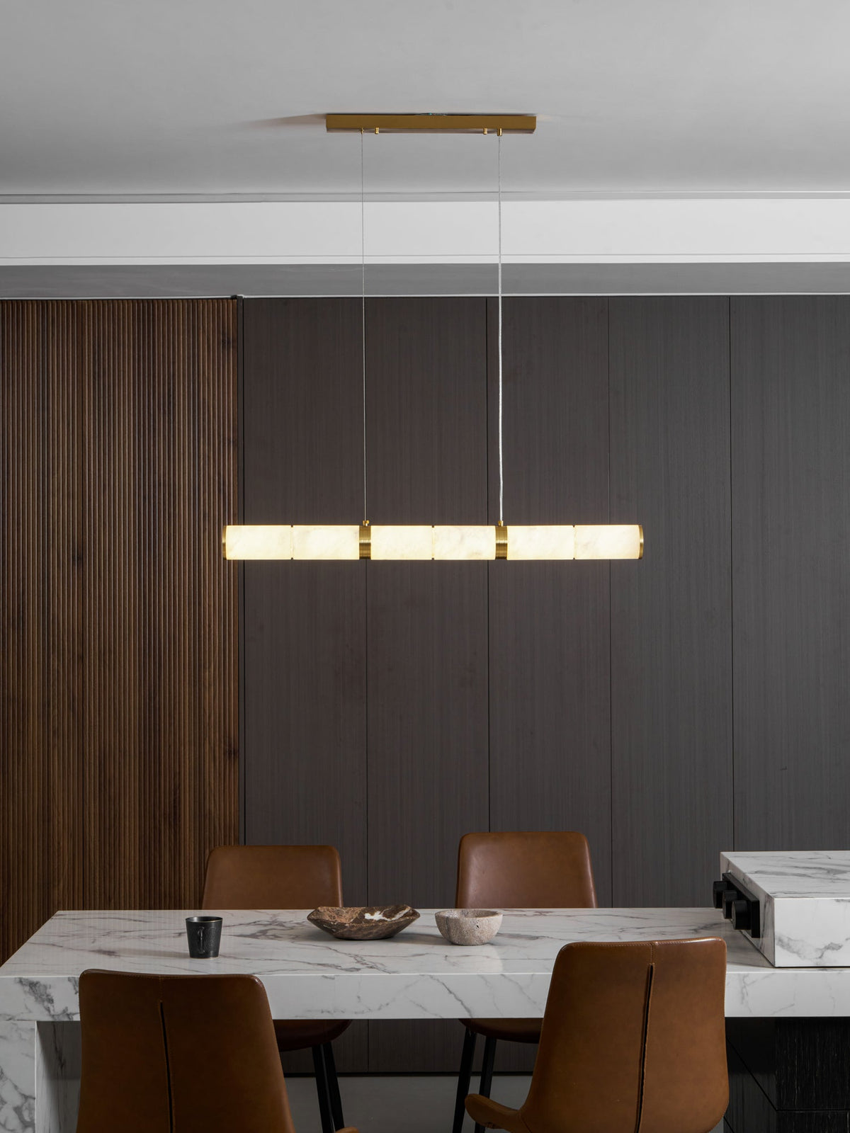 Alabaster Beam Linear Pendant Light in Brass for Modern Interiors