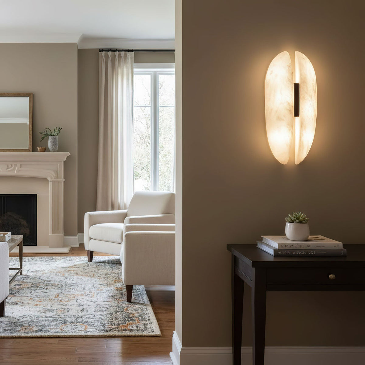 Alabaster Veil Wall Sconce – Modern LED Wall Light in Metal and Leather