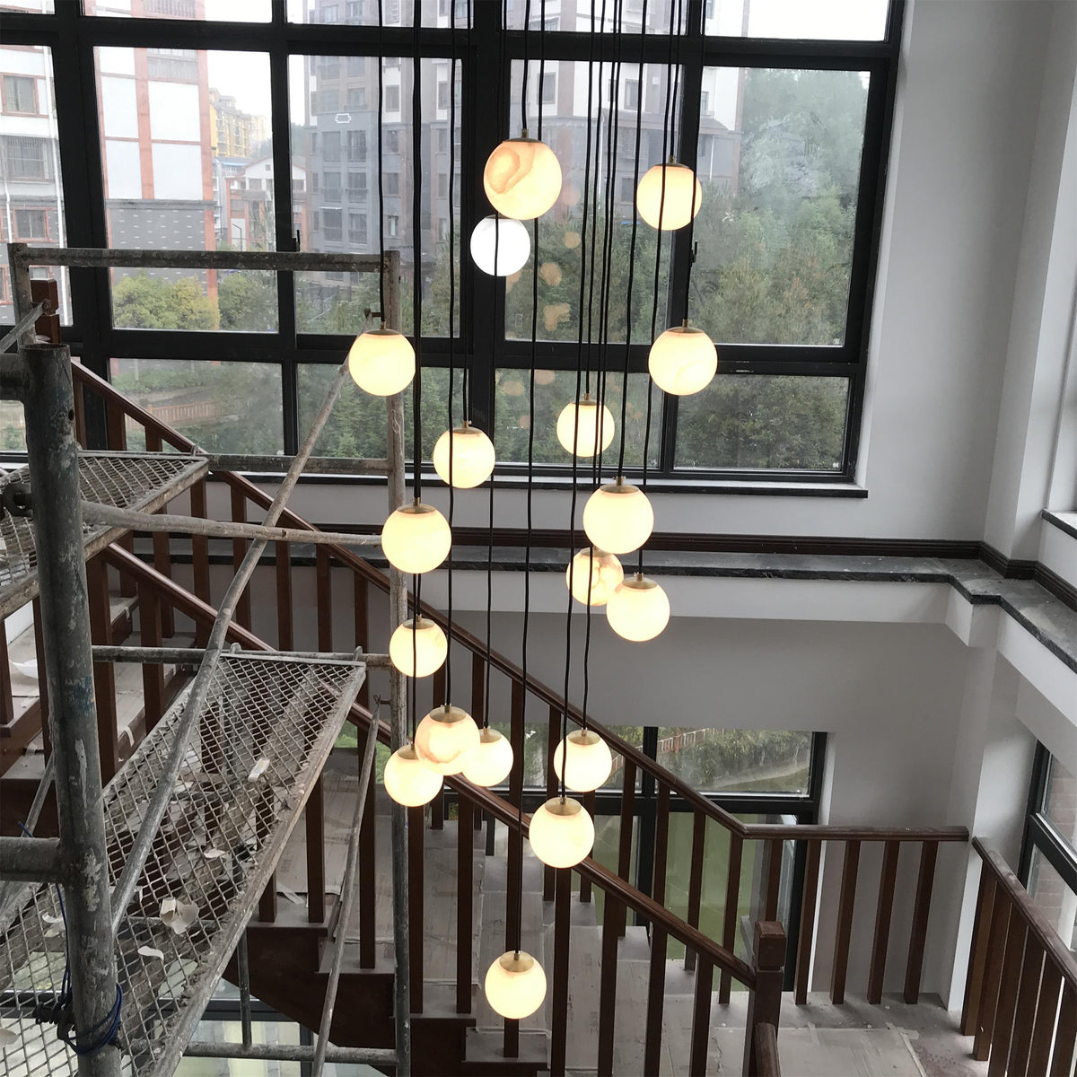 alabaster-balls-cluster-chandelier