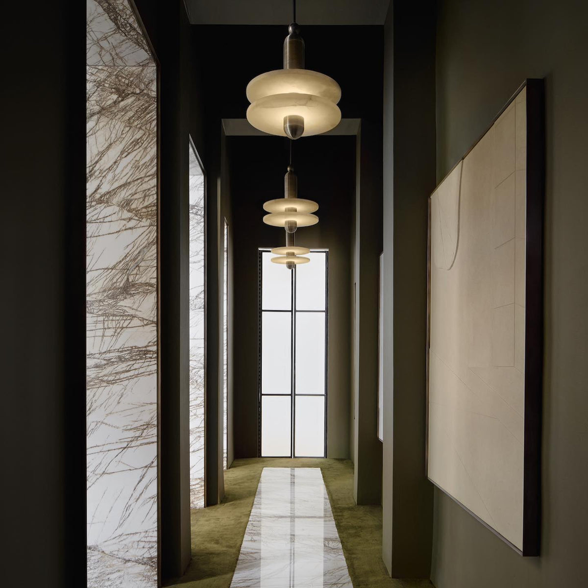 alabaster-comet-pendant-lamp