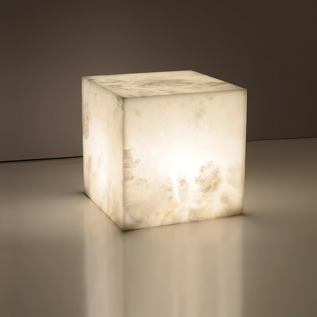 alabaster-cubic-table-lamp