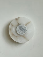 alba-alabaster-wall-lamp
