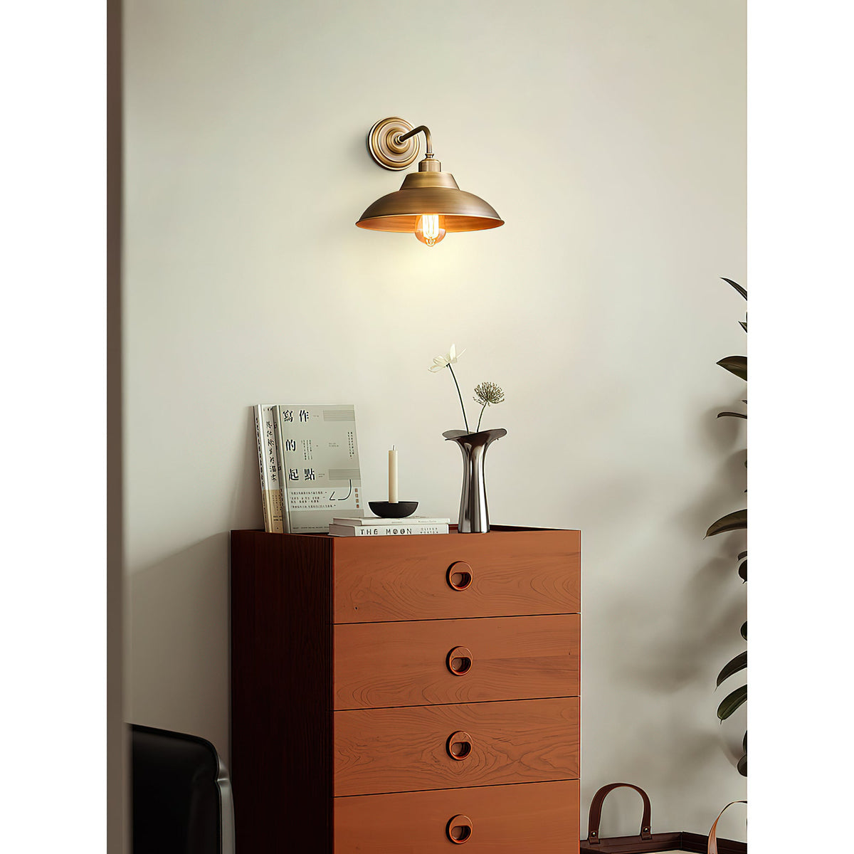 aldorno-wall-lamp