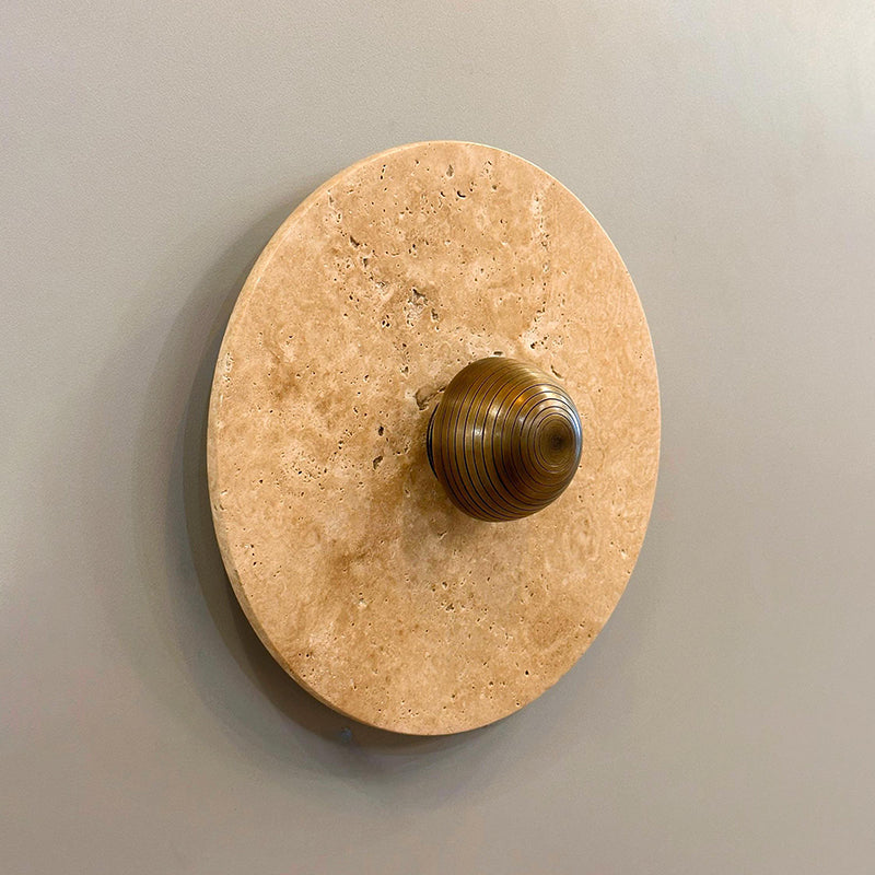 alese-travertine-wall-lamp