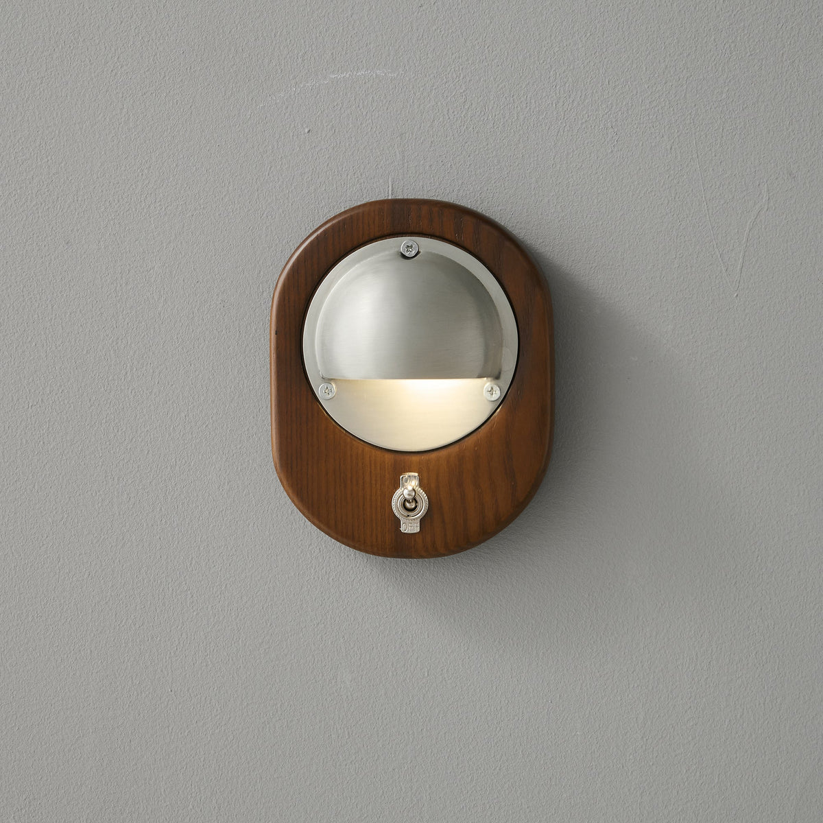 alfi-wall-lamp