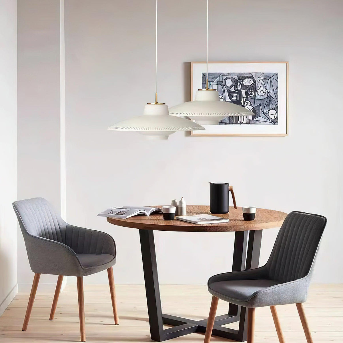 alien-frisbee-pendant-lamp