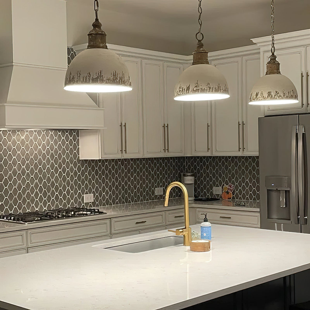 alison-pendant-light