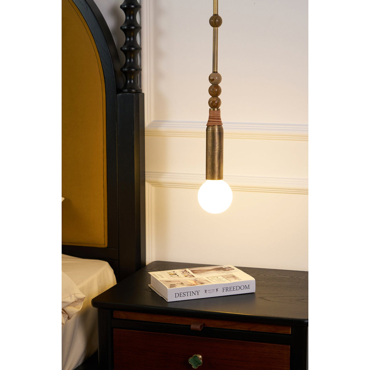 allia-pendant-light