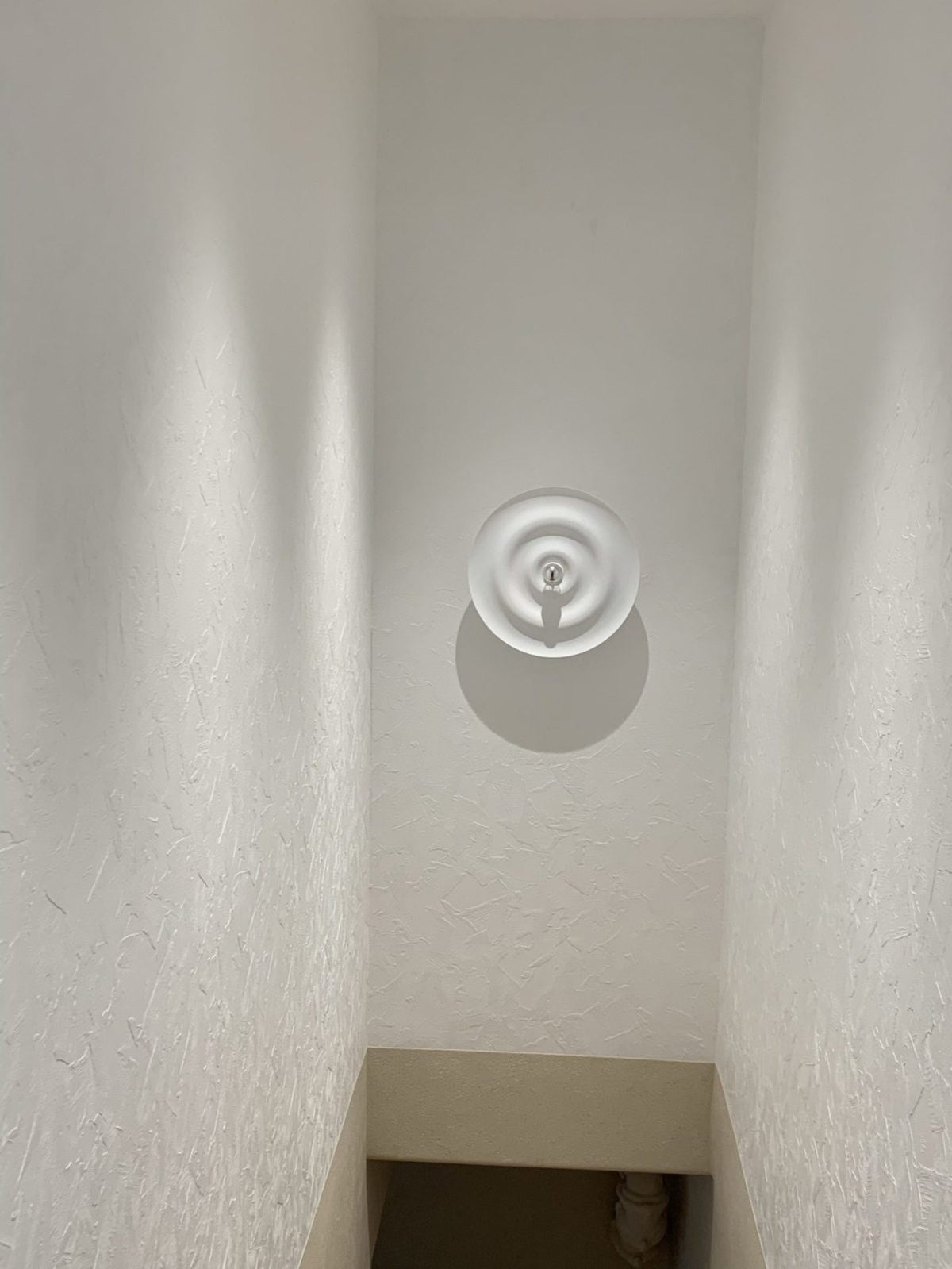 Alma Wall Lamp
