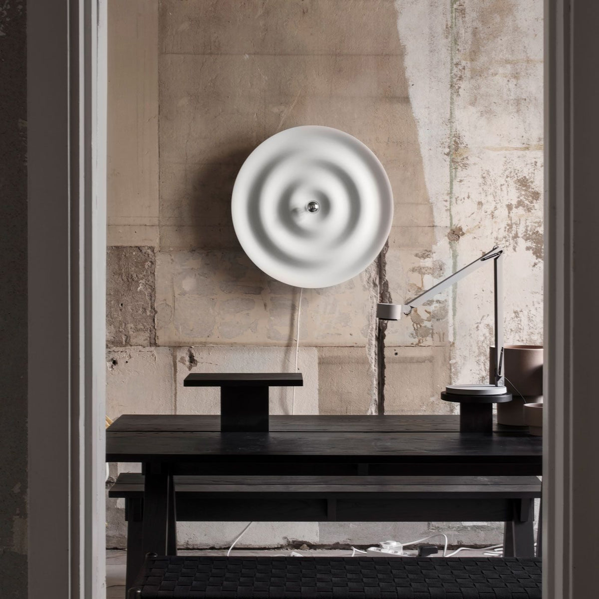 Alma Wall Lamp