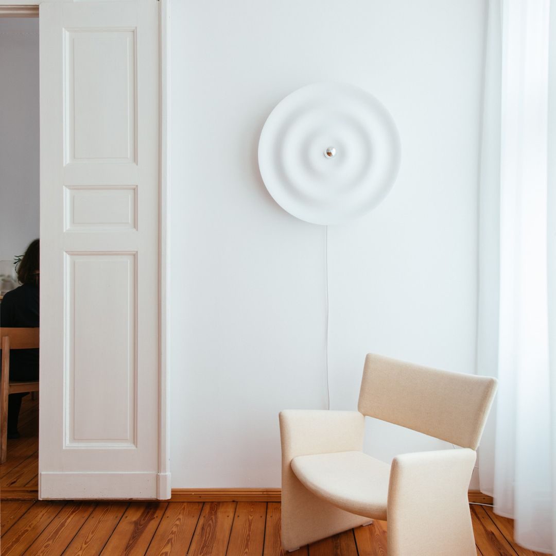 Alma Wall Lamp