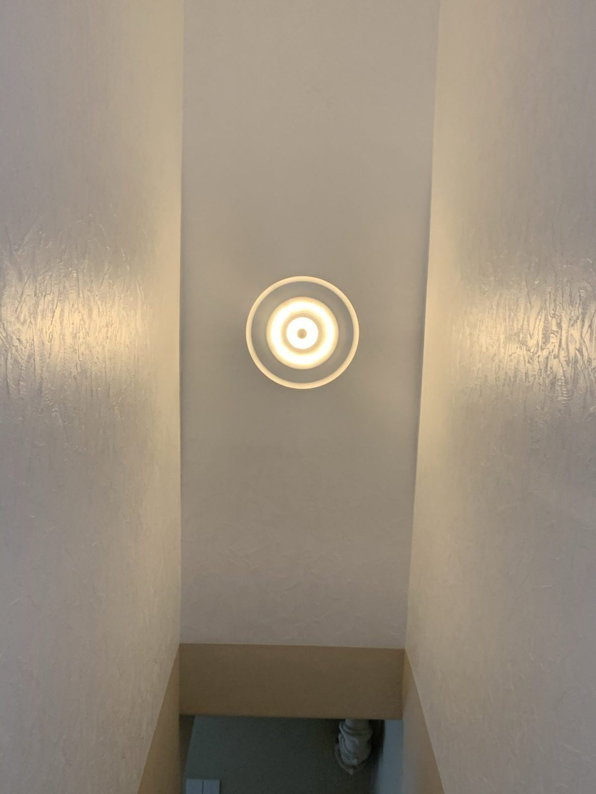 Alma Wall Lamp