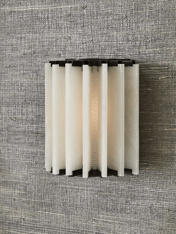 Altrix Alabaster Wall Sconce – Modern Stone Ambient Light