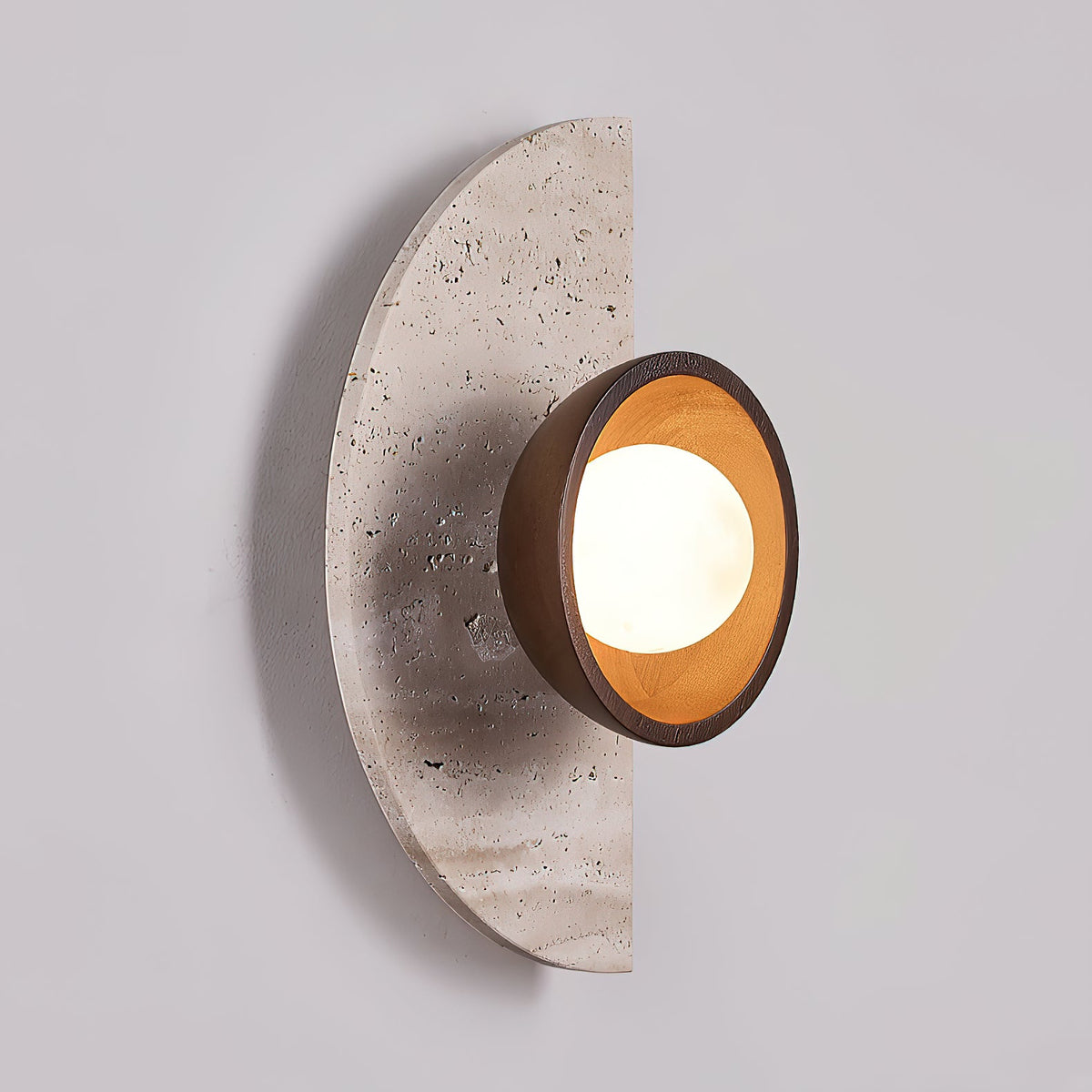 ambiance-wall-lamp