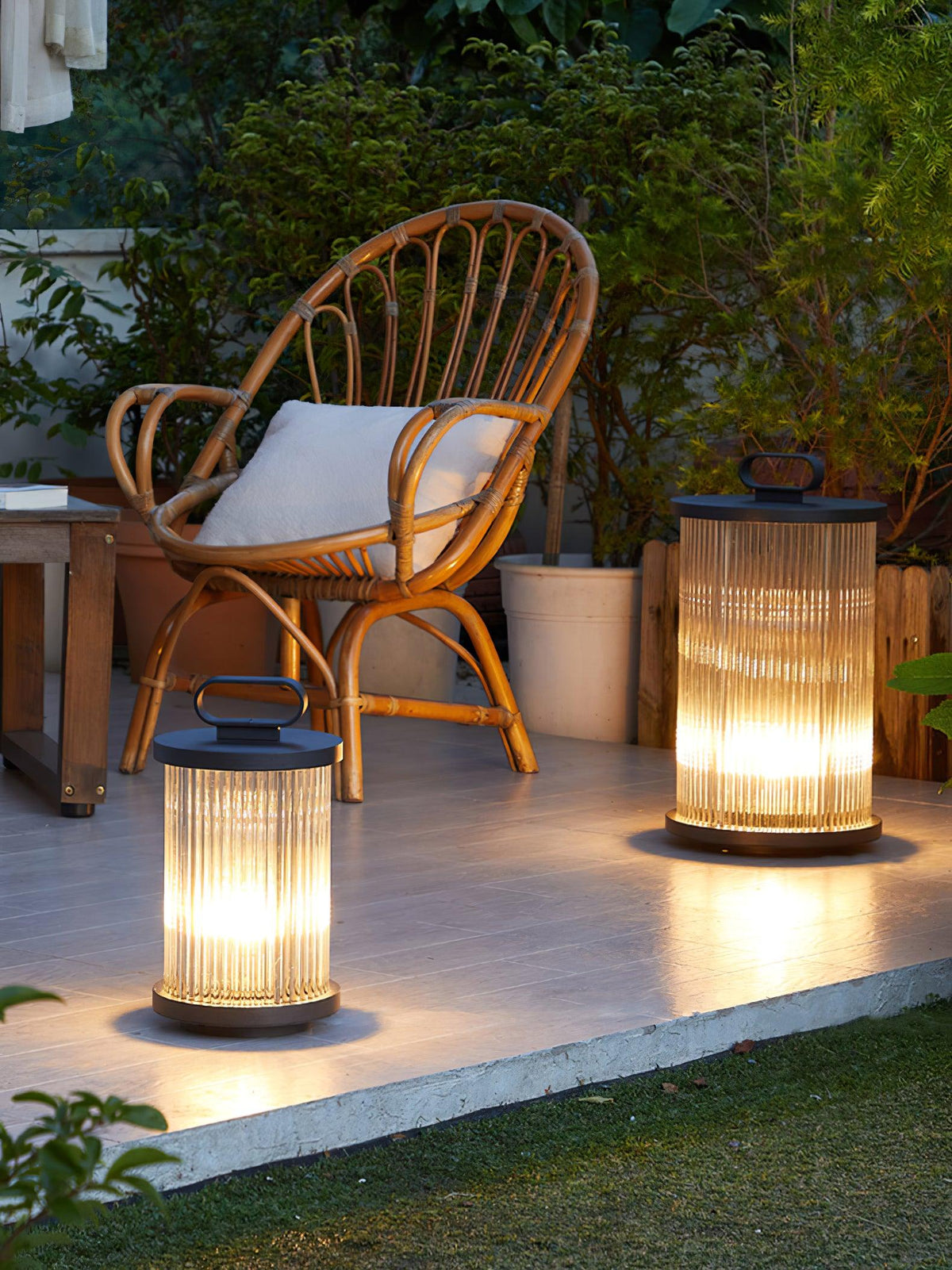 Ambient Line Lantern Garden Light – Stainless Steel Outdoor Post Lamp