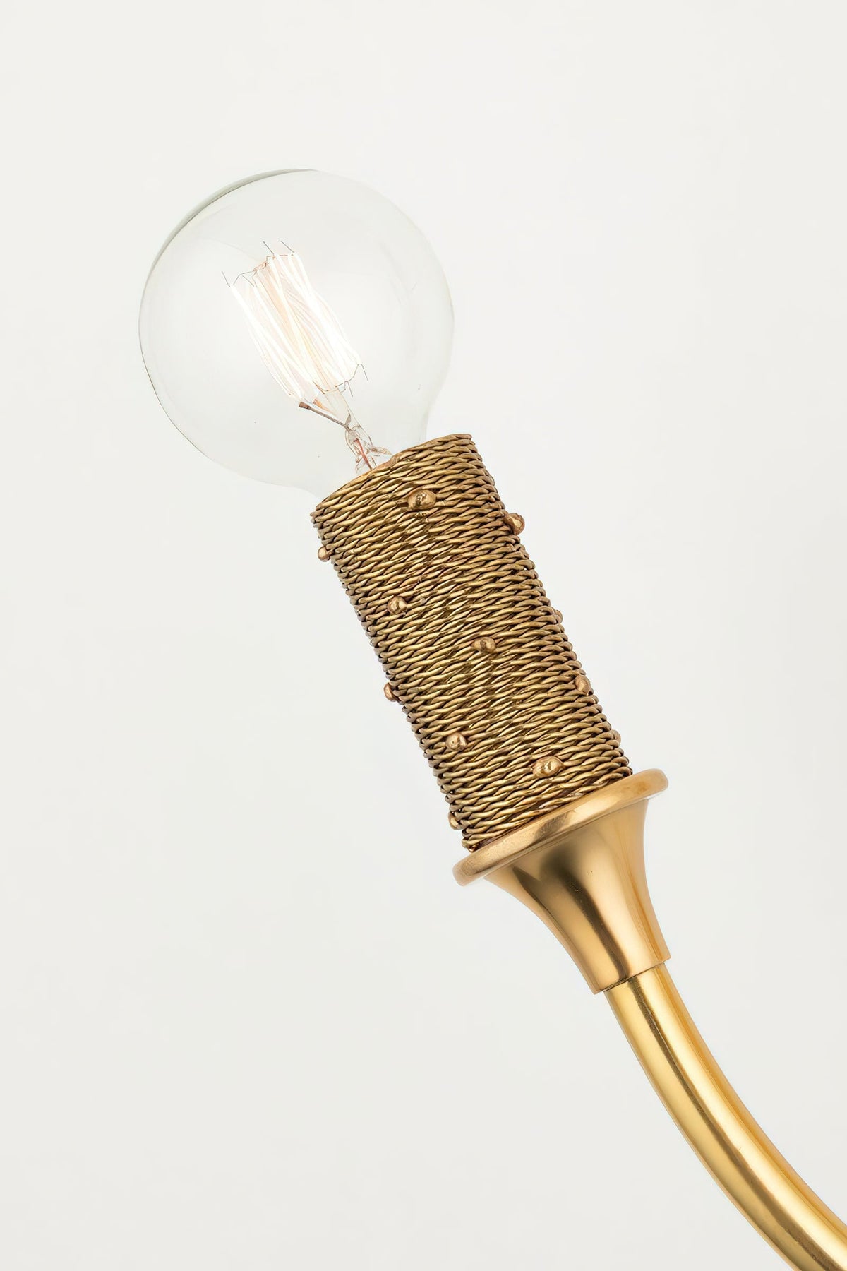 amboy-wall-lamp