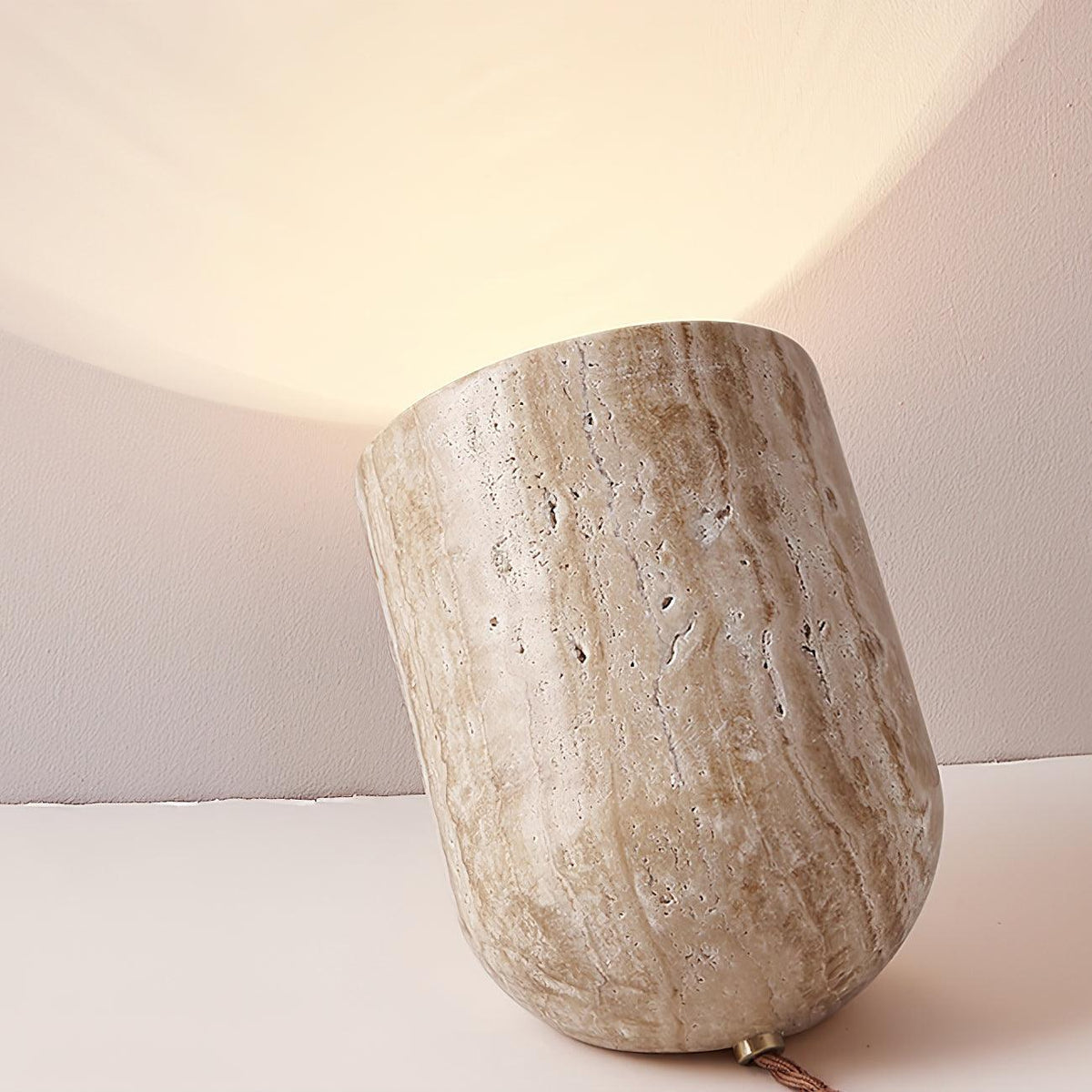 amidori-table-lamp