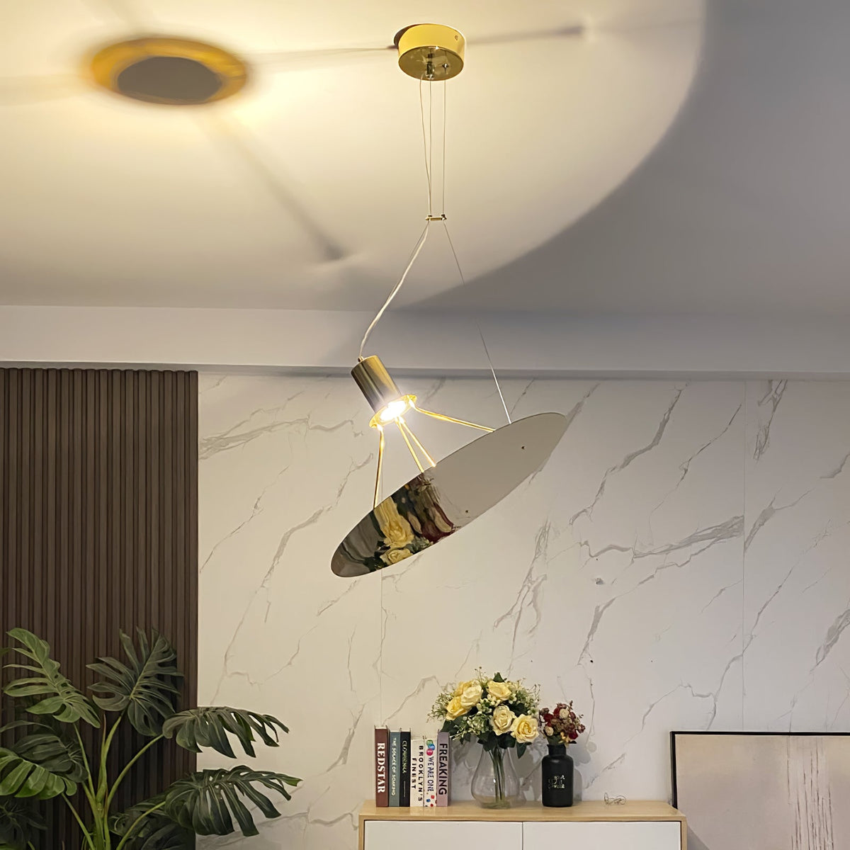 Amisol Designer LED Pendant Light – Minimalist Architectural Illumination