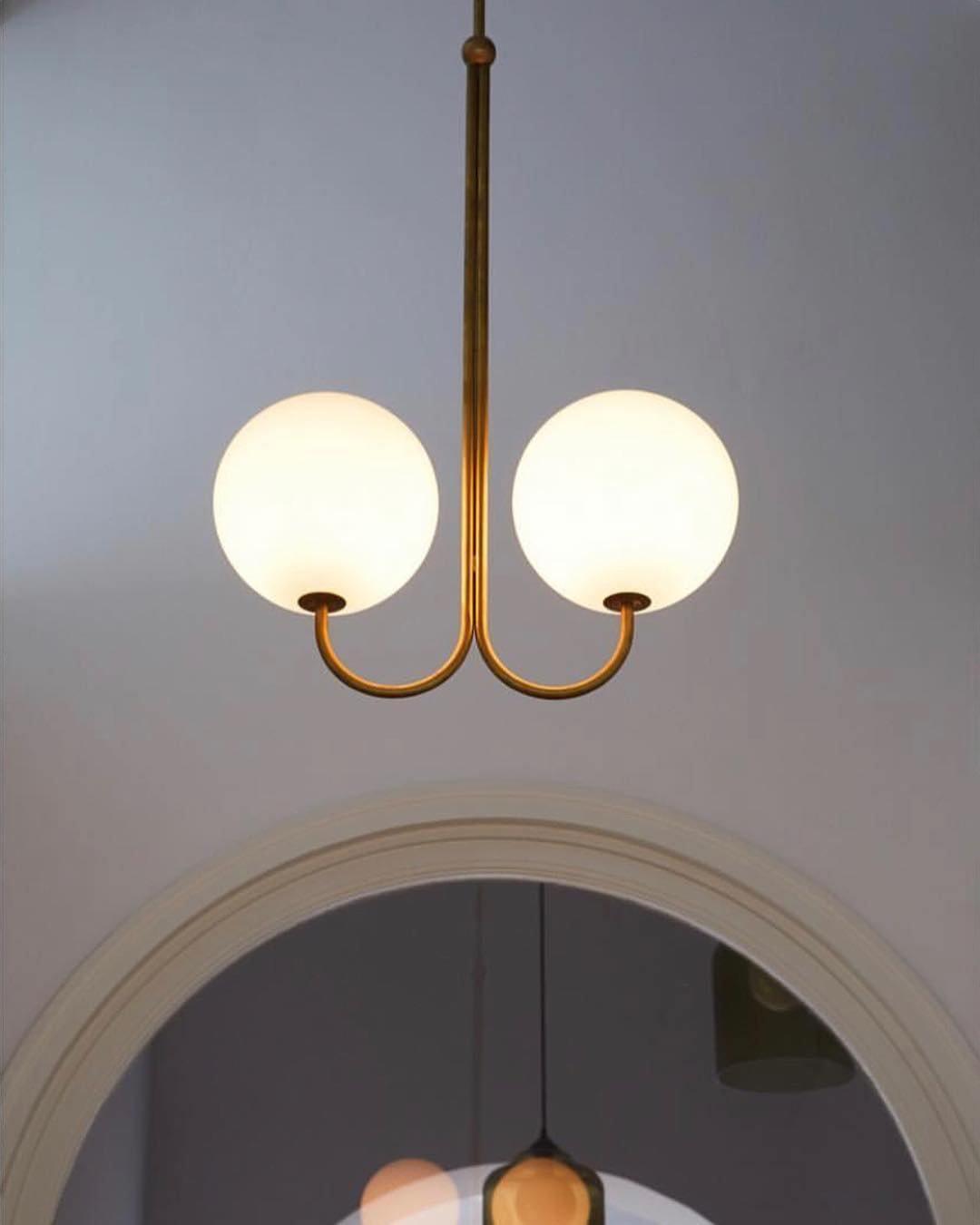angle-chandelier
